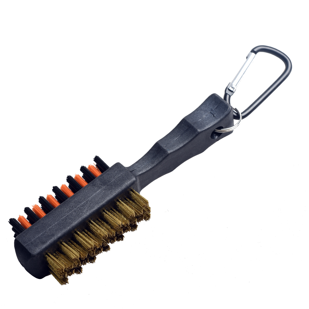 Golf Equipment To Improve Your Game - Szczotka do czyszczenia rowków klubu golfowego